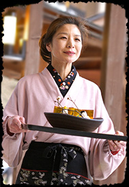 代表取締役 女将　小山 千寿子